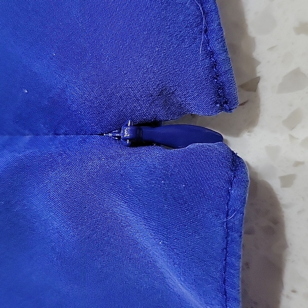 💙 Ann Taylor Royal Blue Silk Halter Top – Size 0 Petite - Picture 3 of 4